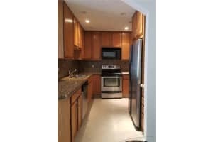 6600 NE 22nd Way, Fort Lauderdale, FL 33308, Sold 01/11/22