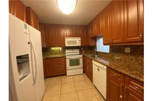 7850 W McNab Rd, Tamarac, FL 33321, Sold 02/10/22