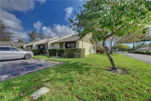 701 NW 47th St, Pompano Beach, FL 33064, Sold 02/16/22