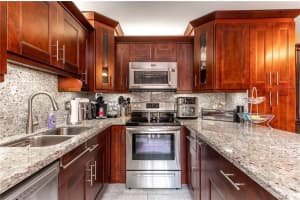 2953 Waterford Dr S, Deerfield Beach, FL 33442, Sold 01/06/22