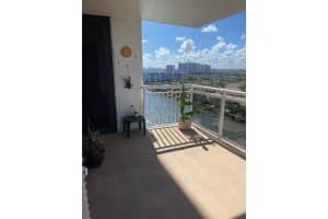 1600 S Ocean Dr #15f, Hollywood, FL 33019, Sold 05/16/22