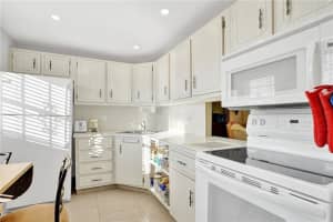 505 E Dania Beach Blvd #3c, Dania Beach, FL 33004, Sold 03/01/22