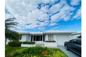 7507 NW 69th Ave, Tamarac, FL 33321, Sold 02/22/22