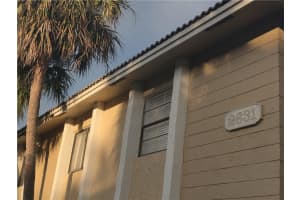 2631 Riverside Dr, Coral Springs, FL 33065, Sold 01/10/22