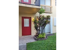 2631 Riverside Dr, Coral Springs, FL 33065, Sold 01/10/22