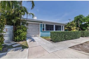 701 Palm St, West Palm Beach, FL 33401, Sold 02/15/22