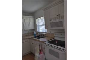 5162 NE 6th Ave, Oakland Park, FL 33334, Sold 02/18/22