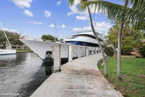 619  1st Key Dr, Fort Lauderdale, FL 33304 Sold 02/20/24