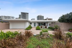 63 Castle Harbor Isle Dr, Fort Lauderdale, FL 33308, Sold 02/03/22