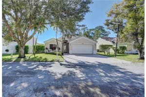 8442 NW 47th St, Coral Springs, FL 33067, Sold 01/18/22