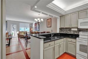 4025 N Federal Hwy, Fort Lauderdale, FL 33308, Sold 01/28/22