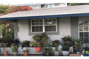 6516 Emerald Lake Dr, Miramar, FL 33023, Sold 03/04/22