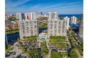 3701 Country Club Dr 2001, Aventura, Florida Sold 03/02/22