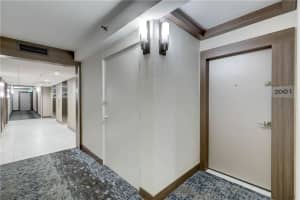 3701 N Country Club Dr, Aventura, FL 33180, Sold 03/02/22