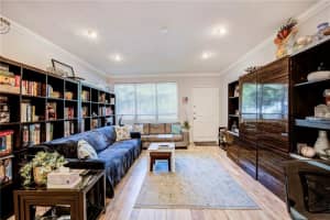 800 W 42nd St #4a, Miami Beach, FL 33140, Sold 03/01/22
