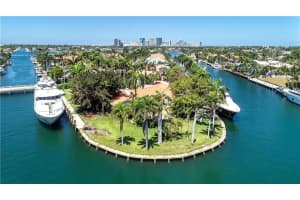 2541 Laguna Terrace, Fort Lauderdale, FL 33316, Sold 12/22/21