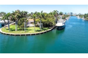 2541 Laguna Terrace, Fort Lauderdale, FL 33316, Sold 12/22/21