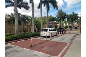 4988 NW 97th Pl, Doral, FL 33178, Sold 02/14/22