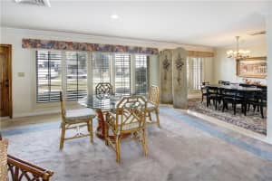 14 Cayuga Rd, Sea Ranch Lakes, FL 33308, Sold 01/07/22