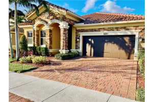 9891 S Miralago Way, Parkland, FL 33076, Sold 01/28/22