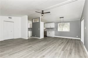 9 Mangrove Ln, Key Largo, FL 33037, Sold 03/18/22