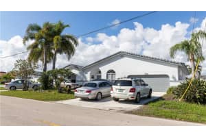 4031 NE 27th Ter, Lighthouse Point, FL 33064 - MLS#F10311047