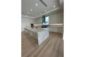 70 Isla Bahia Dr, Fort Lauderdale, FL 33316, Sold 04/06/22