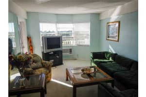 1511 SE 15th Ct, Deerfield Beach, FL 33441, Sold 02/24/22