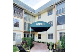 4990 E Sabal Palm Blvd, Tamarac, FL 33319, Sold 03/14/22