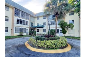 4990 E Sabal Palm Blvd, Tamarac, FL 33319, Sold 03/14/22