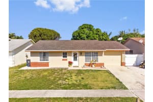 6074 Blue Grass Cir, Lake Worth, FL 33463, Sold 03/21/22