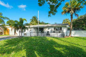 101 NW 9th St, Boca Raton, FL 33432, Sold 02/28/22