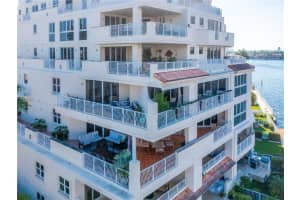 615 Bayshore Dr, Fort Lauderdale, FL 33304, Sold 04/12/22