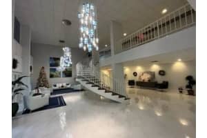 2500 E Las Olas Blvd, Fort Lauderdale, FL 33301, Sold 05/09/22