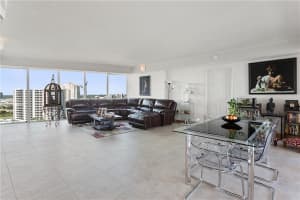 3370 NE 190th St, Miami, FL 33180, Sold 03/15/22