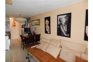 2455 NE 51st St, Fort Lauderdale, FL 33308, Sold 02/10/22