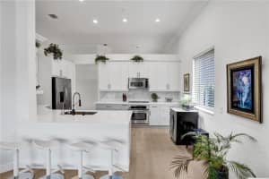 1433 Camellia Cir, Weston, FL 33326, Sold 01/21/22
