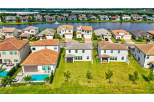 8739 Grand Prix Ln, Boynton Beach, FL 33472, Sold 02/28/22