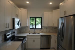 2323 Raleigh St, Hollywood, FL 33020, Sold 05/17/22