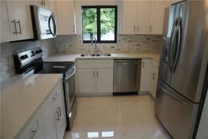 2323 Raleigh St, Hollywood, FL 33020, Sold 05/17/22