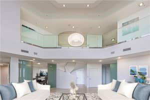 6051 N Ocean Dr, Hollywood, FL 33019, Sold 04/11/22
