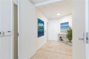 6051 N Ocean Dr, Hollywood, FL 33019, Sold 04/11/22