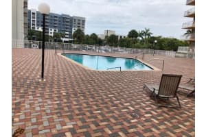 2025 NE 164th St APT 917, North Miami Beach, FL 33162, Sold 02/09/22