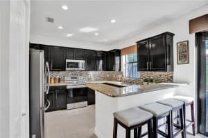 9634 Town Parc Cir S, Parkland, FL 33076, Sold 03/11/22