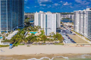 3001 S Ocean Dr, Hollywood, FL 33019, Sold 02/24/22