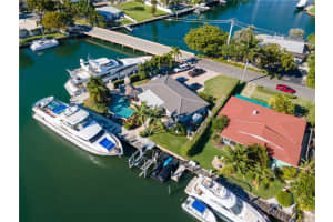 1436 SE 13th St, Fort Lauderdale, FL 33316, Sold 12/31/21