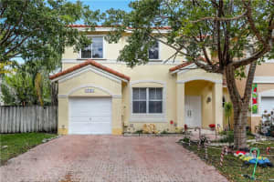 17051 SW 39th Ct, Miramar, FL 33027, Sold 04/11/22
