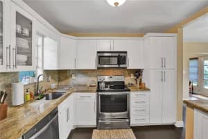 1925 Coquina Way, Coral Springs, FL 33071, Sold 02/25/22