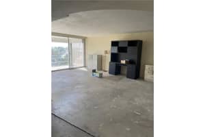 1750 E Las Olas Blvd, Fort Lauderdale, FL 33301, Sold 02/07/22