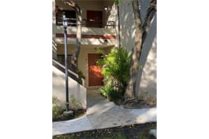 20015 NE 3rd Ct, Miami, FL 33179, Sold 02/17/22